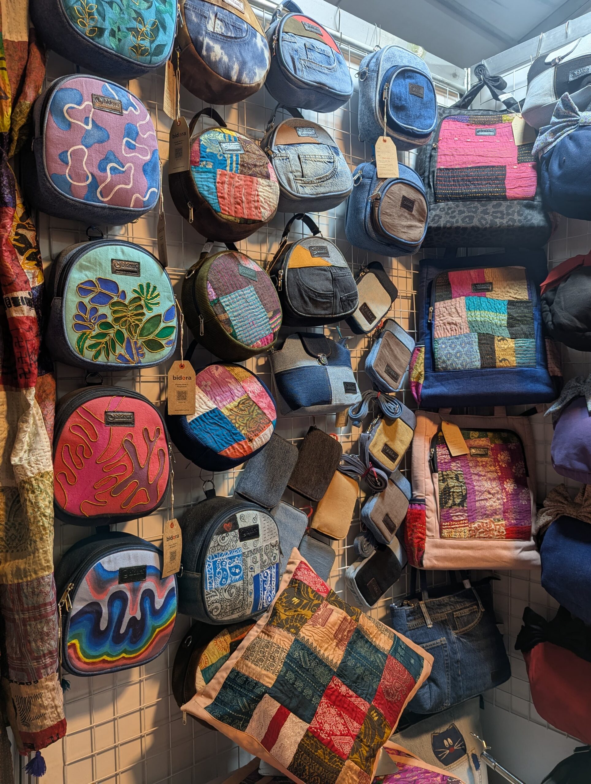 Bidora Bag and Handicrafts